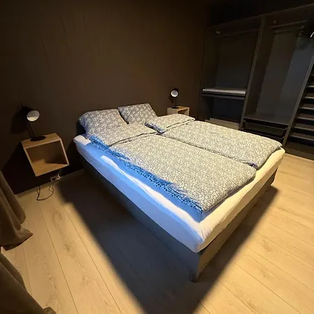 In The Middle Of Lofoten Appartement Leknes